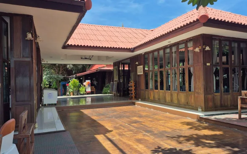 ร้านลมโชย พระราม 5 สถานที่จัดงานแต่งงานริมคลอง ราชพฤกษ์ นนทบุรี